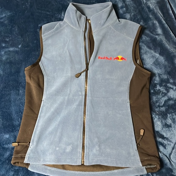 Red Bull Spell Out Full Zip Fleece Vest Jacket medium made in Canada - Picture 5 of 10